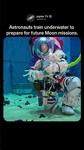 Astronauts Train Underwater for Moon Missions 🫧