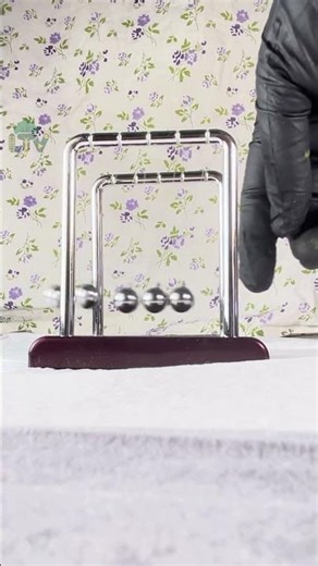 Oddly Satisfying Pendulum Motion | ASMR Shorts #asmr #artasmr #asmrvideo