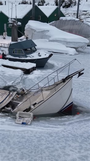 Jordan Hall on Instagram: "Juneau, Alaska has found itself buried alive with more snow coming❄️ #Alaska #snow #breaking #weather #juneau"