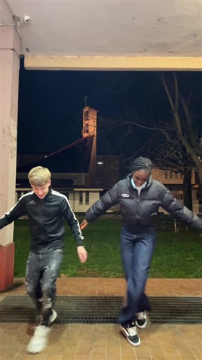 Dc:Us🔥🔥 #nigeriatiktok🇳🇬 #afrodance #pourtoi #fypシ゚ #legwork @ceo of boh