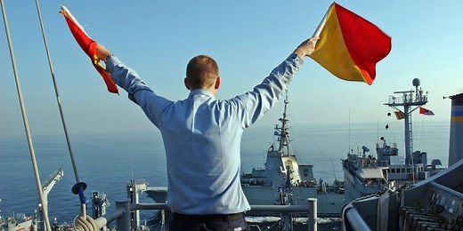 Sejarah Semaphore, Penyampai Pesan Rahasia