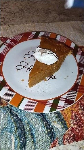 part 3 pumpkin series: simply the EASIEST most DELICIOUS pumpkin pie yet! Libby's famous pumpkin pie