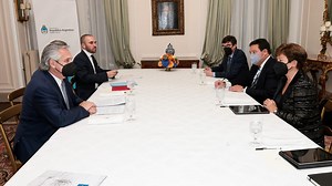 Economía - Argentina: negociación con el FMI amplía espacios para evitar un 'default'