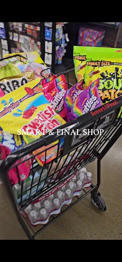candy haul 🍬🍭 #fypシ゚viral #groceryshopping #haul #shopwithme #asmr