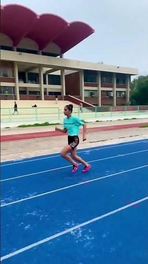 100M Hurdles Workout / Hurdles technique crossing workout