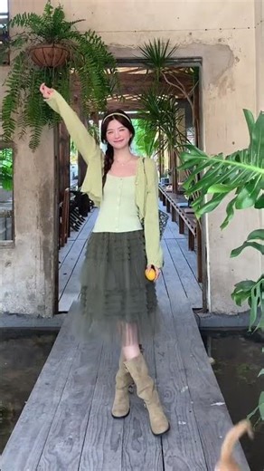 Spring Fashion Diary: My Favorite Outfits & Travel Style