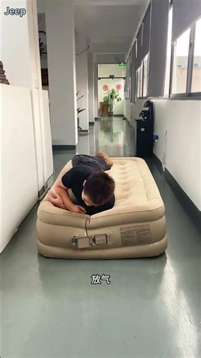 Automatic 09136nflatable bed, automatically inflates and deflates, the smart voice model frees