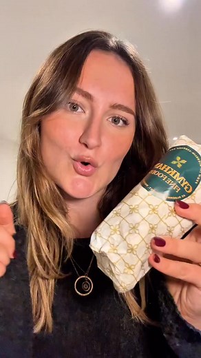 Missed out on Viral Gymkhana Naan Roll at Harrods last year? 👀 Do not worry as now you can recreate it at home with their green tikka and classic tandoori marinade! ⭐️🫠 This naan roll came together in 15 mins and instantly transported me back to the Harrods food hall where I first tried it. So delicious and so ridiculously easy to do!!⭐️ | Gymkhana Fine Foods