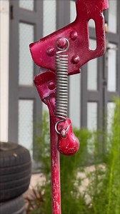 6.9K views · 18 reactions | A simple idea to remove a spring. #diy | tips hacks 01 | Facebook