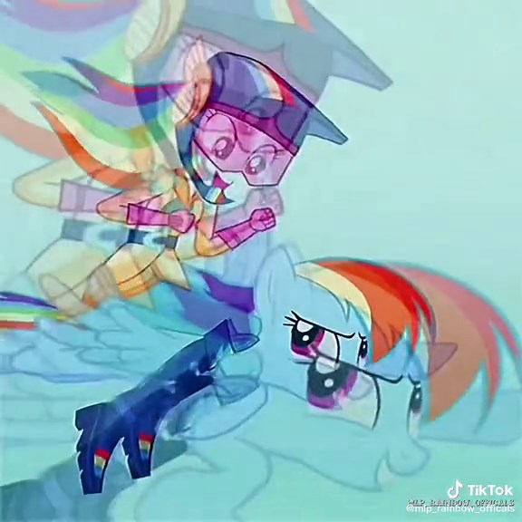 #rainbowdash #mylittlepony #mylittleponybloopers #mlpedit #equestriangirls #mlp_rainbow_officals #fypシ #foryoupage #rainbowdashsupermacy🛐
