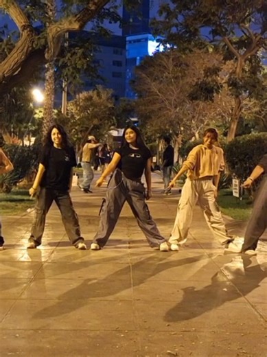 Jumping Dance Challenge with Crayon Pop