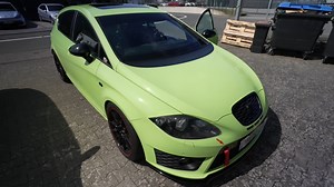 Dynamic drive showcases what Cupra R can do
