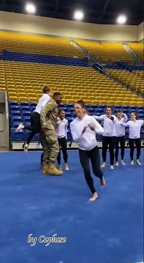 EMOTIONAL Military Homecoming Surprises That Will Make You CRY! ❤️ Soldiers Reunite with Family