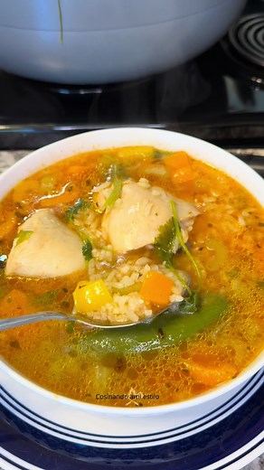 #caldo de #pollo con #arroz #recetasmexicanas | caldo