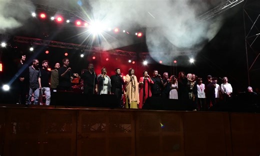 Mikis Theodorakis Honored at Packed Kallimarmaro in Athens | Pagenews.gr