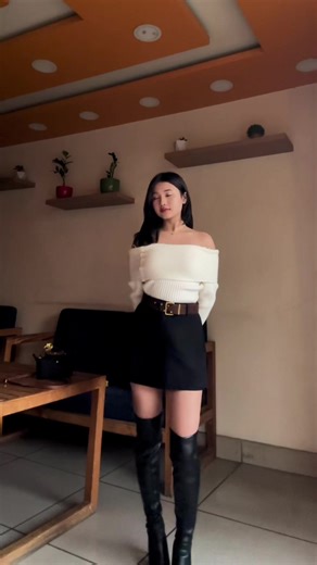 🛍️insta: unique_collection.np1 #set