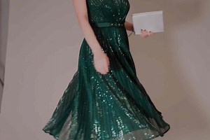 Phase Eight DACH | Dresses, Occasionwear, Shoes & More |