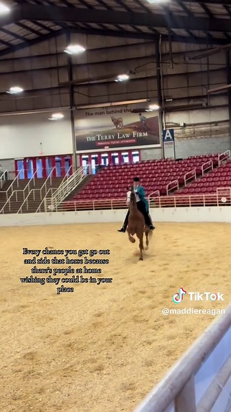 You heard it here folks YES there are people at home praying that they can come to the barn WANTING to come to the barn yet some look at it as a chore you should enjoy every moment whether it’s cleaning tack or going on a trail ride with your friends don’t take it got granite no, you may not have horse but if you have an opportunity to go to the barn TAKE IT. #saddlebreds#fyp#horse#saddleseat#saddleseatrider