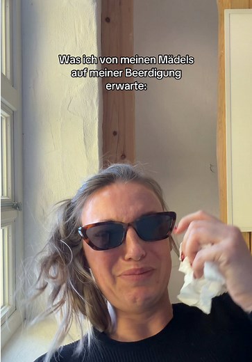 Nicht mehr und nicht weniger erwarte ich von euch! Vielleicht noch ne schöne PowerPoint mit witzigen Momenten aus meinem Leben und bitte keinen Leichenschmaus. Das Wort alleine ist widerlich! #witzig #girlhood