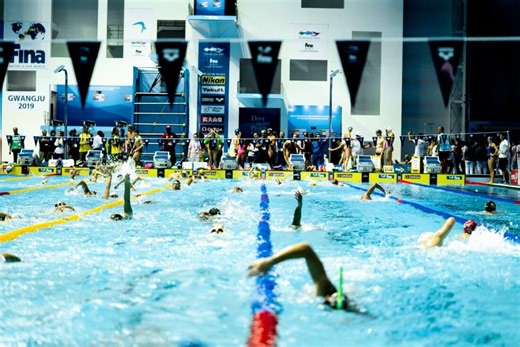 5 Skills that Benefit Swimmers in the Workplace