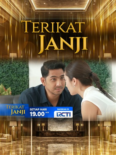 Mama Veronica janjian ketemu Sena. Namun tanpa disadari, Mama Mayang diam-diam membuntuti dari belakang?! 😱 Di sisi lain, kemunculan Sena justru bikin Dipa panik. Ada apa sebenarnya? 👀 Saksikan Terikat Janji setiap hari 19.00 WIB hanya di RCTI!