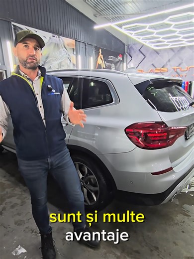 ☀️ Folii solare – cerere mare iarna asta. Chiar dacă afară e frig, soarele nu iartă. Reflexii, disconfort vizual, variații de temperatură – toate se simt mai ales în sezonul rece. De aceea, foliile solare auto sunt tot mai căutate iarna: ✔ reduc disconfortul vizual ✔ protejează interiorul de decolorare ✔ cresc confortul la volan ✔ oferă intimitate ✔ aspect mai elegant al mașinii La Glass Tuning Brașov, montăm folii solare omologate, cu finisaj curat și durabil. Dacă vrei confort și protecție, ia