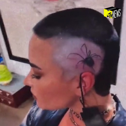 Demi Lovato's huge new spider tattoo is a LOOK 🕷😮😍 | MTV UK
