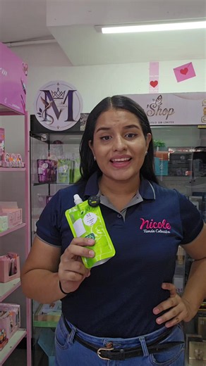 Productos capilares de salón para cuidar el cabello en clima húmedo