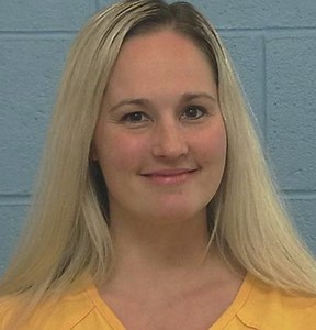 How Many Years Adult Film Star Lynn Pleasant Will Spend in Jail For Hiring Hitman to Kill One of Her Baby Daddies; Name That State (Video) - BlackSportsOnline