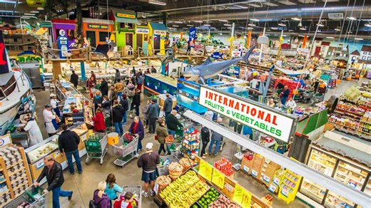 US grocery store is among the world's biggest, it's 'like being in a theme park'
