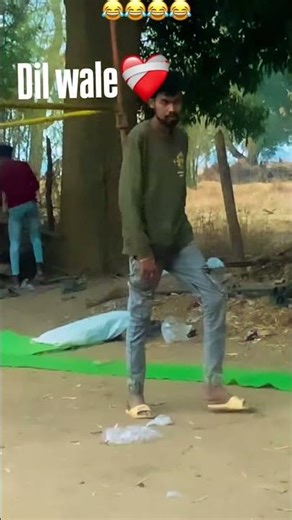 में तो पागल हु और आप भी पागल हो #ekmotahathighumechala #automobile #waveonenoida #comedy #funny