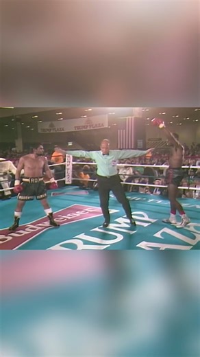 MANOS DE PIEDRA 🇵🇦 The day Roberto Durán shocked the world at age 37! The pride of Panamá captured the WBC middleweight title to become a four-time world champion across four different weight divisions. 🗓️ February 24, 1989. New Jersey. | World Boxing Council