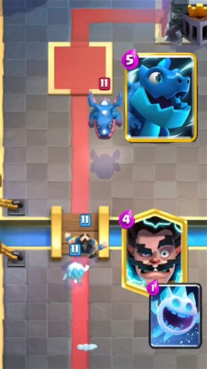 Electro Dragon vs Electro Wizard and Ice Spirt #clashroyale