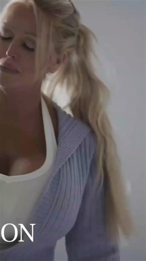 dolphinozy on Instagram: "@javaxoox"