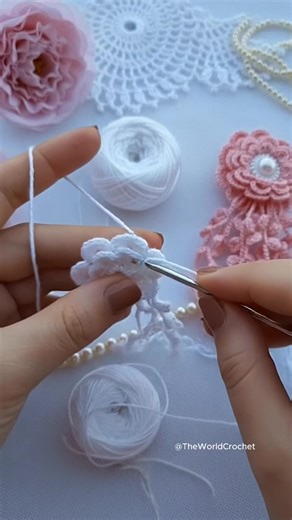 Delicate Crochet Flower – Elegant Lace Appliqué 🤍🌸 A soft, delicate bloom made stitch by stitch 🤍🧶 This handmade crochet flower features fine white thread and carefully shaped petals for a light, airy lace effect. #crochetflower #lacecrochet #crochetapplique #handmade #crochetlove