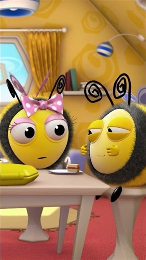Buzzbee ordered A LOT of eggs! | The Hive Official