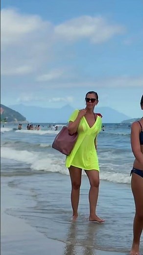 🇧🇷 Juquehy Beach a Beautiful Day in Brazil