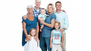 Ob Alltag oder Freizeit: Der VW Multivan ist seit über 70 Jahren der optimale Begleiter für alle Bedürfnisse. Vielseitig, grossügig, komfortabel und flexibel unterstützt er dich bei allem, was du vorhast. | Volkswagen