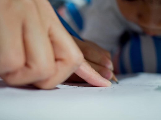 読書感想文の書き出しから結論まで！ インパクトを残す構成とは [子供の教育] All About