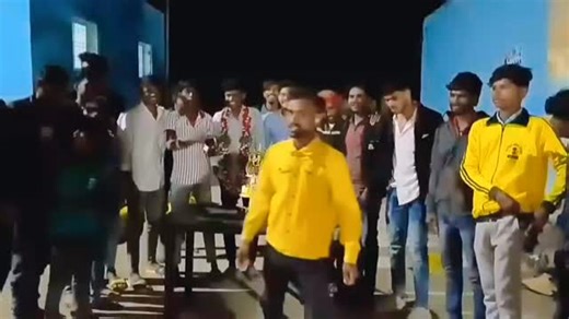 nagesh kabmle 333 on Instagram: "Birthday Aahe bhavacha##viraloninstagram #🔥🔥🔥🔥🔥🔥🔥🔥🔥🔥"