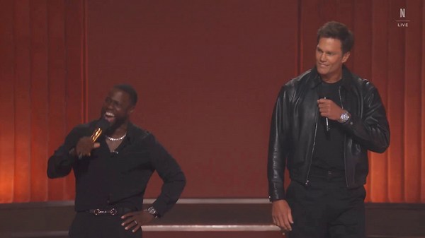 Tom Brady shows up to take revenge at the Roast of Kevin Hart
