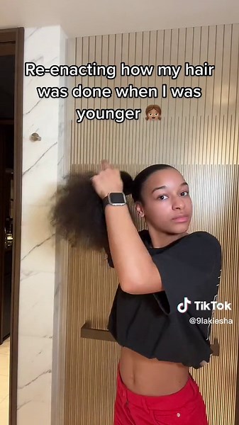 Just water and nothing else 🥲 #kidshairstyles #curlyhairtutorial #parentsbelike #grwm #xyzbca
