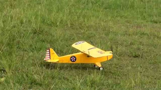 1200mm Piper J3 Cub RC first flight highlights – stunning takeoff & maneuvers