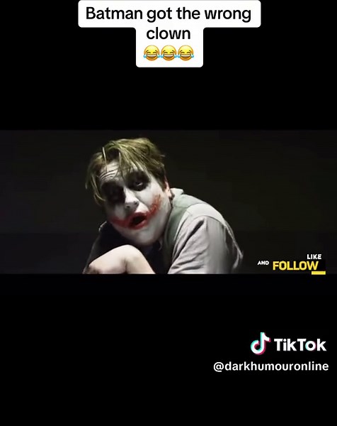 Batman Mistakes Wiggles for Joker | Hilarious Mix-Up