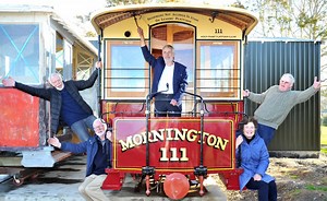 Mornington cable car arrives; spirits rise