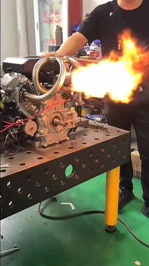 371K views · 5K reactions | Modified V2 engine #v2 #v2engine #enginemodel #engine #enginediy #miniengine #diy #rc | Chuan QI Engine | Facebook