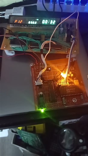 ATMEGA8 & M104B1 steuern meinen VFD an #nostalgia #music