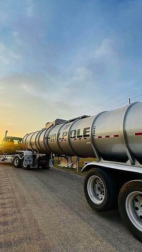 If you saw us film this in the shop…no you didn’t 😂🫱🏽‍🫲🏼🚛 | Walpole, Inc.