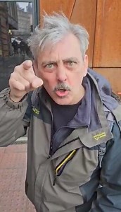 This is Brilliant! Paul Duckworth reprises his Jack Michaelson character for this small clip. Big thanks to Kieron Mahoney | Brookside Close