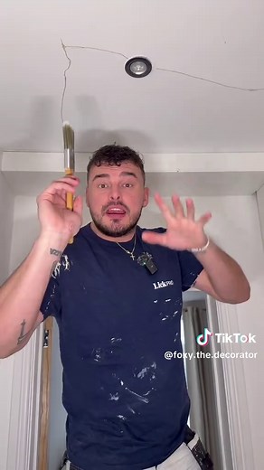 How to fix cracks in ceilings #crack #fill #diy #decorating #painting
